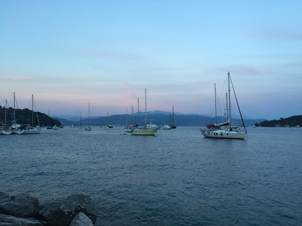 Appartamento Un Giorno Di Sole Lerici Εξωτερικό φωτογραφία